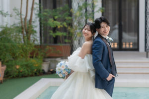 濃紺スーツ２ショット